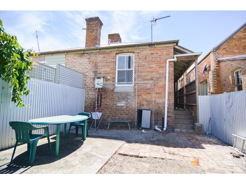 16 Waratah Street, Lithgow NSW 2790