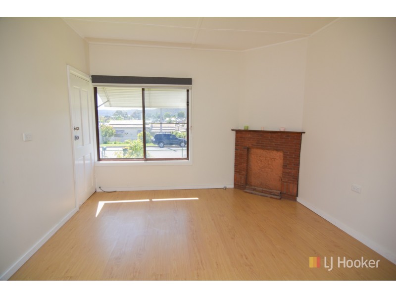 11 Musket Parade, Lithgow NSW 2790