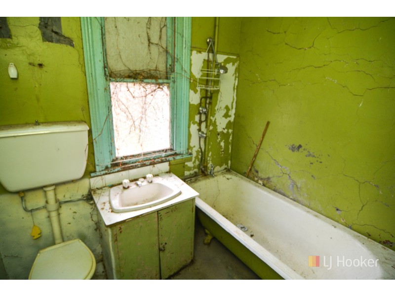 13 Young Street, Lithgow NSW 2790