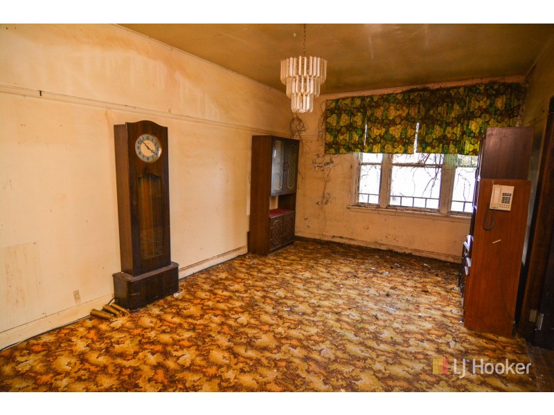 13 Young Street, Lithgow NSW 2790