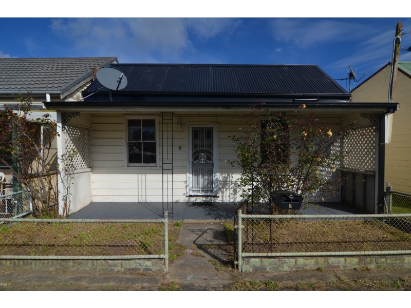 8 Davy Street, Lithgow NSW 2790