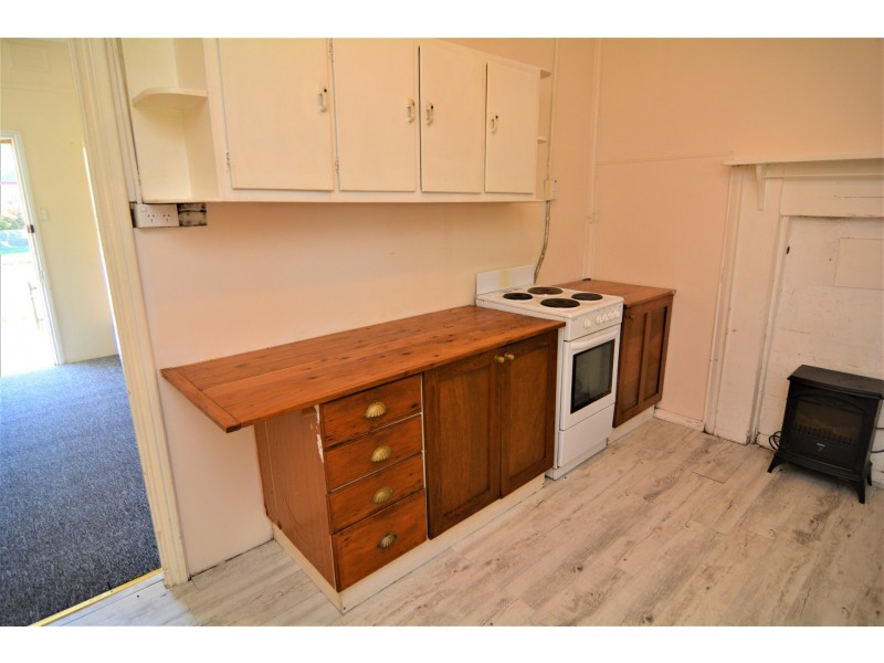 8 Davy Street, Lithgow NSW 2790