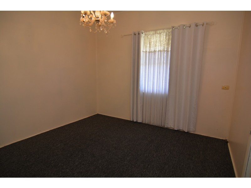 8 Davy Street, Lithgow NSW 2790