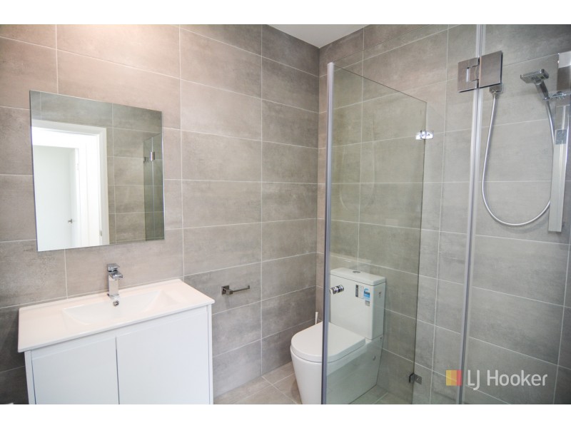 13 Henderson Place, Lithgow NSW 2790