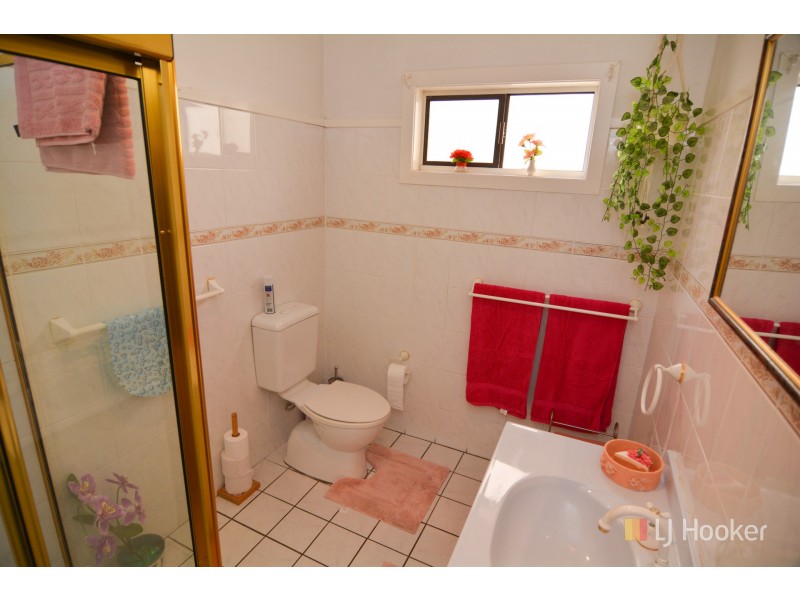 8 Hayley Street, Lithgow NSW 2790