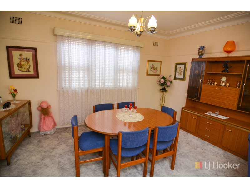 8 Hayley Street, Lithgow NSW 2790