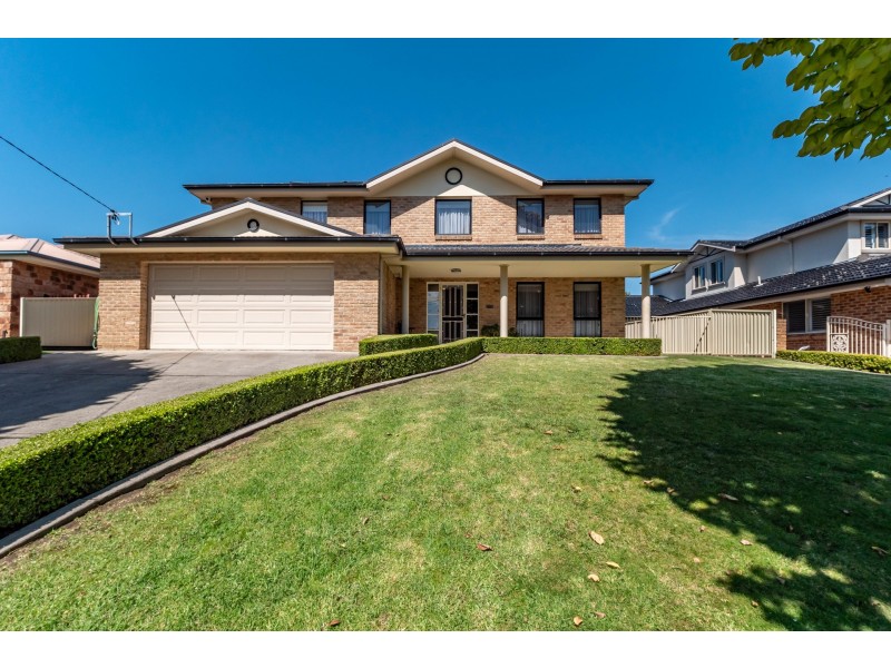 14D Bayonet Street, Lithgow NSW 2790