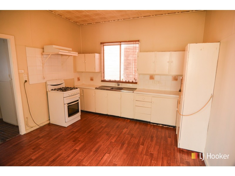 11 John Street, Lithgow NSW 2790