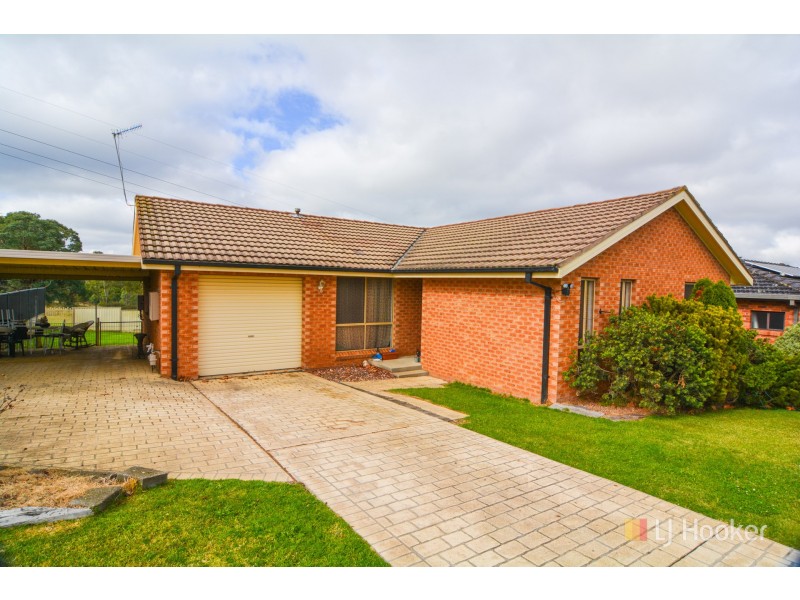 12 Pindari Place, Wallerawang NSW 2845