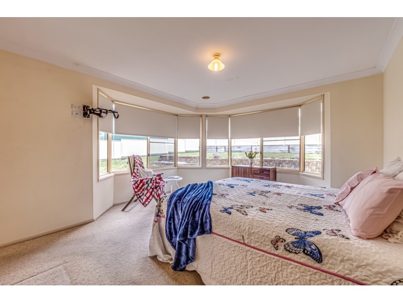 4 Protea Place, Lithgow NSW 2790
