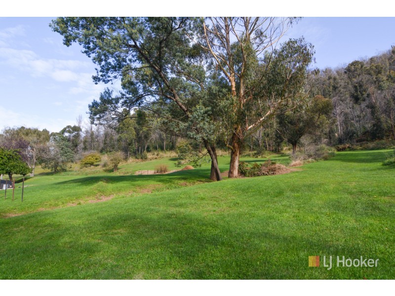 Off Gell & Hepburn Street, Lithgow NSW 2790