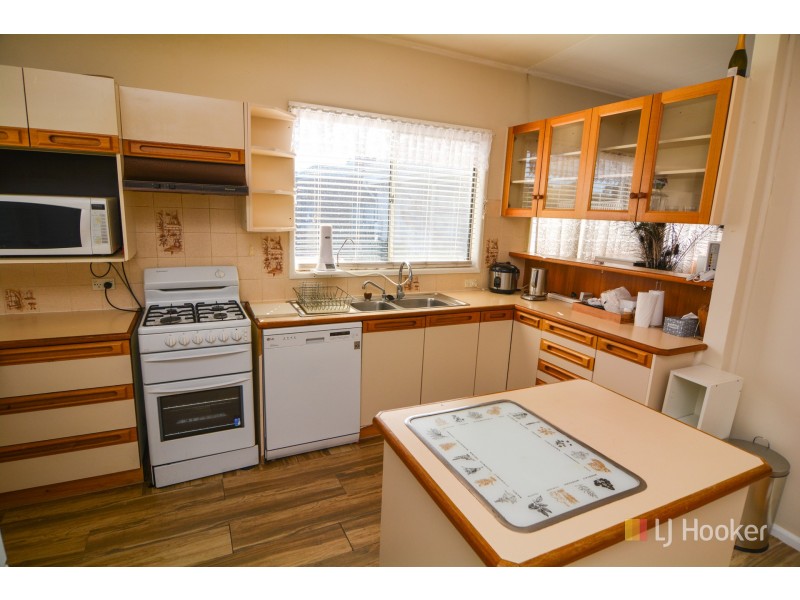 70 Ferro Street, Lithgow NSW 2790