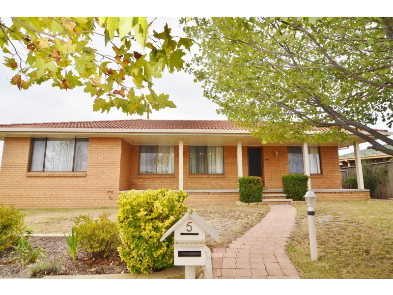 5 Pindari Place, Wallerawang NSW 2845