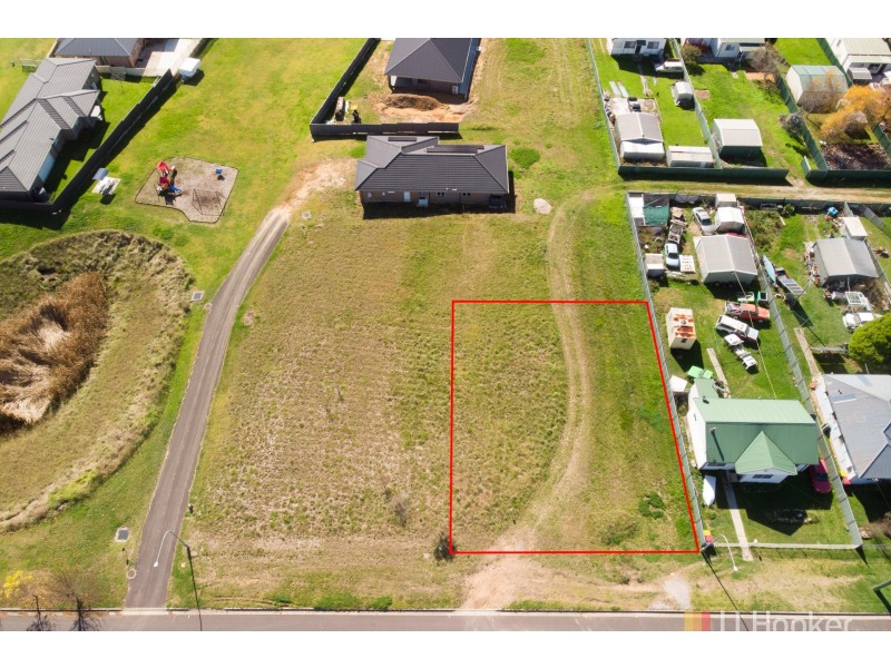 16 Henrietta Street, Wallerawang NSW 2845