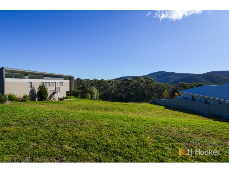 46 Hillcrest Avenue, Lithgow NSW 2790