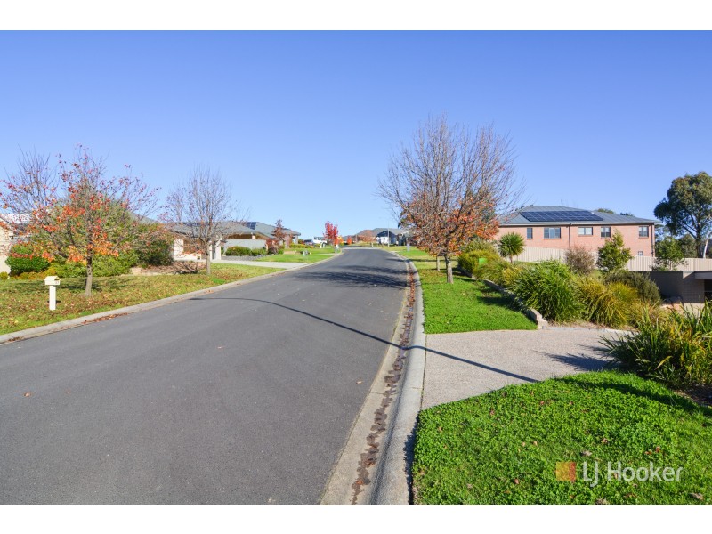 46 Hillcrest Avenue, Lithgow NSW 2790