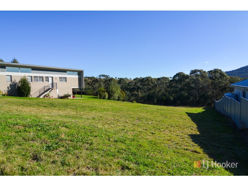 46 Hillcrest Avenue, Lithgow NSW 2790