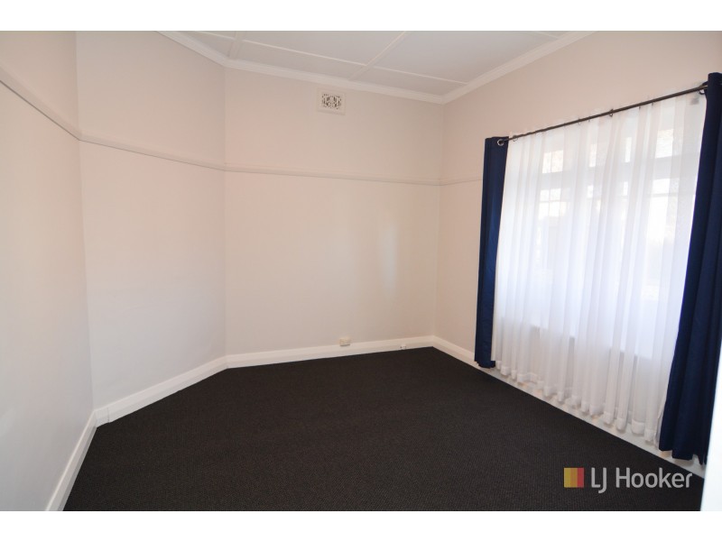 94 Calero Street, Lithgow NSW 2790