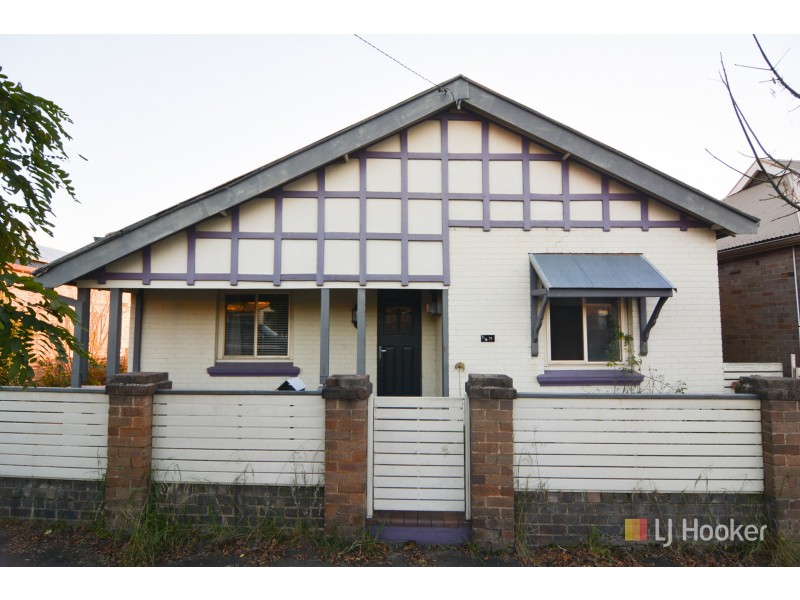 12 Wrights Road, Lithgow NSW 2790