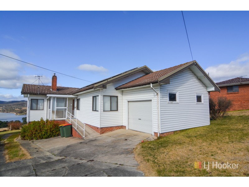 62 Lyon Parade, Wallerawang NSW 2845