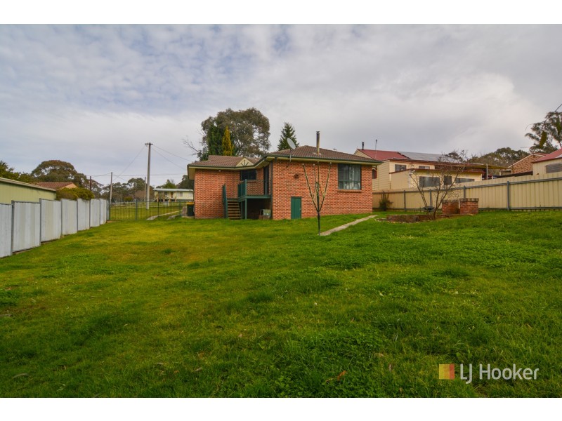 60 Williwa Street, Portland NSW 2847