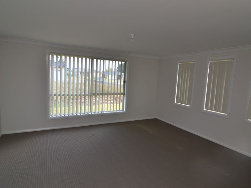 49 Henning Crescent, Wallerawang NSW 2845