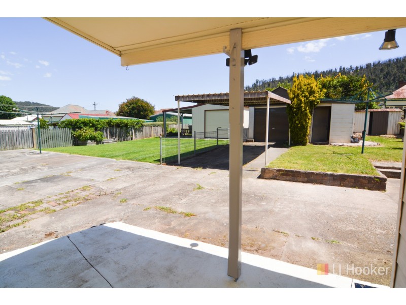11 Atkinson Street, Lithgow NSW 2790