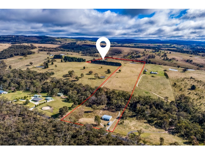 364 Thompsons Creek Road, Pipers Flat NSW 2847