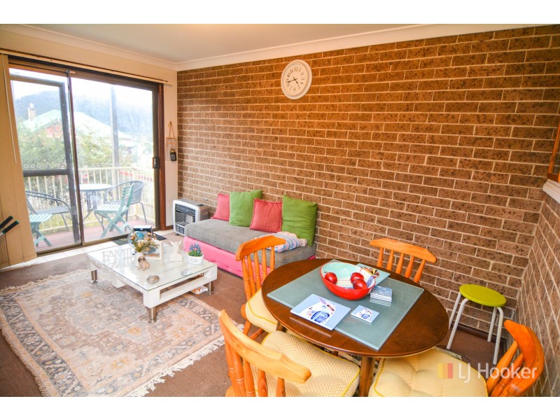 4/57 Mort Street, Lithgow NSW 2790