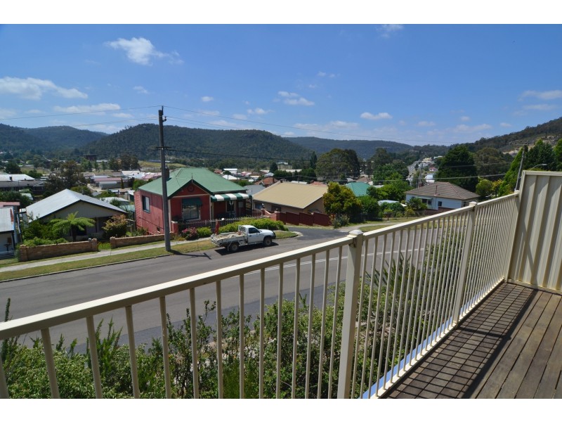 4/57 Mort Street, Lithgow NSW 2790