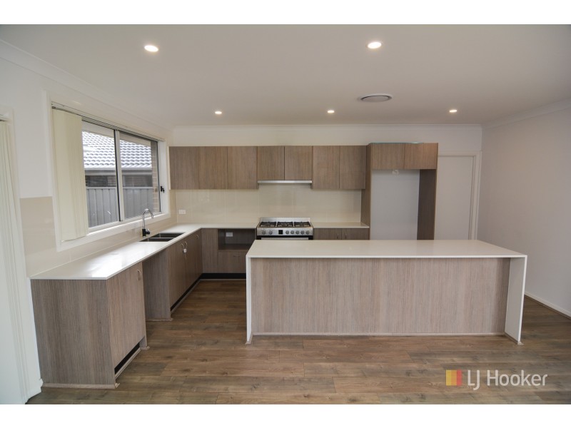 32 Henning Crescent, Wallerawang NSW 2845