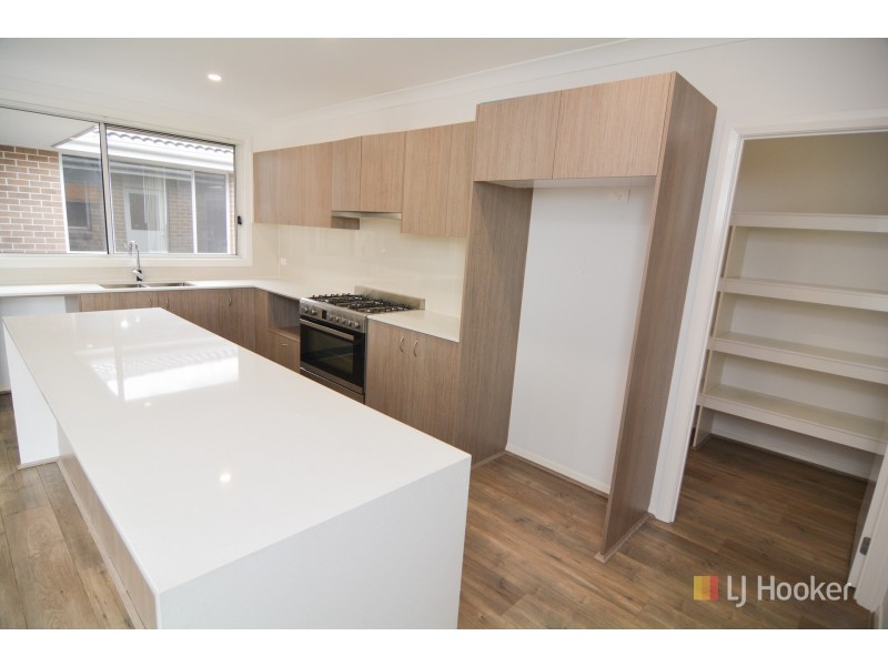 32 Henning Crescent, Wallerawang NSW 2845