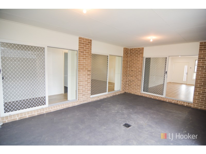 32 Henning Crescent, Wallerawang NSW 2845