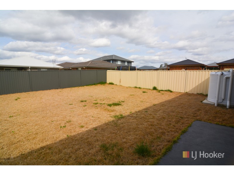 32 Henning Crescent, Wallerawang NSW 2845