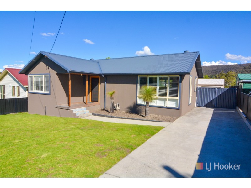 30 Bayonet Street, Lithgow NSW 2790