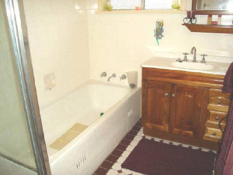 1 Wattle Grove, Lithgow NSW 2790