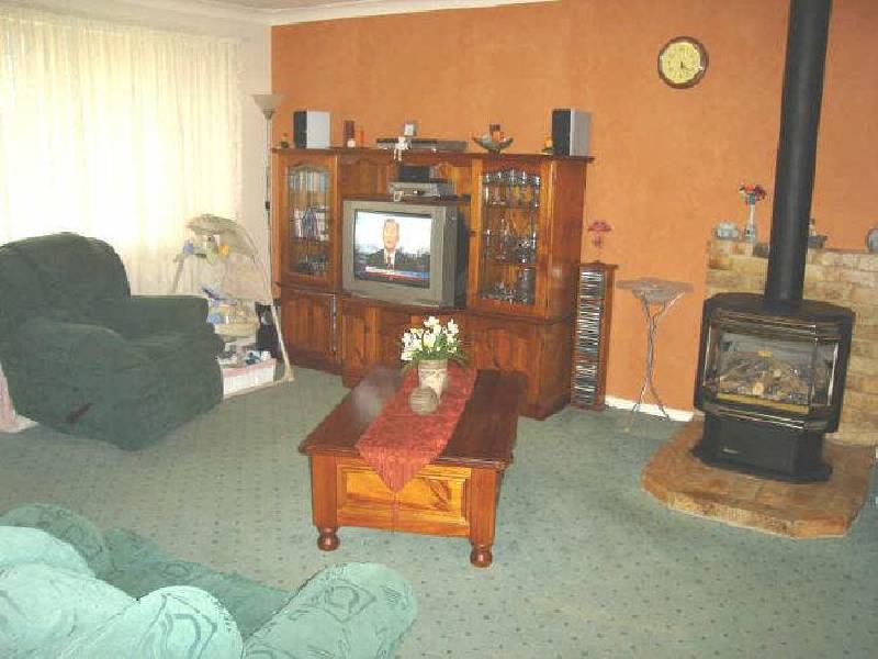 1 Wattle Grove, Lithgow NSW 2790