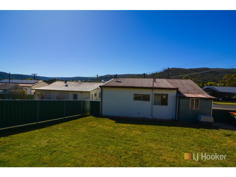 39 Bayonet Street, Lithgow NSW 2790