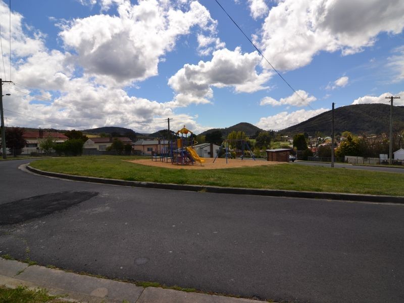 20 Inner Crescent, Lithgow NSW 2790