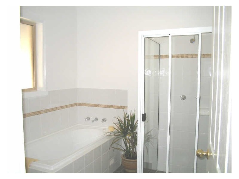 “Montrose” off Castlereagh Highway, Lidsdale NSW 2790