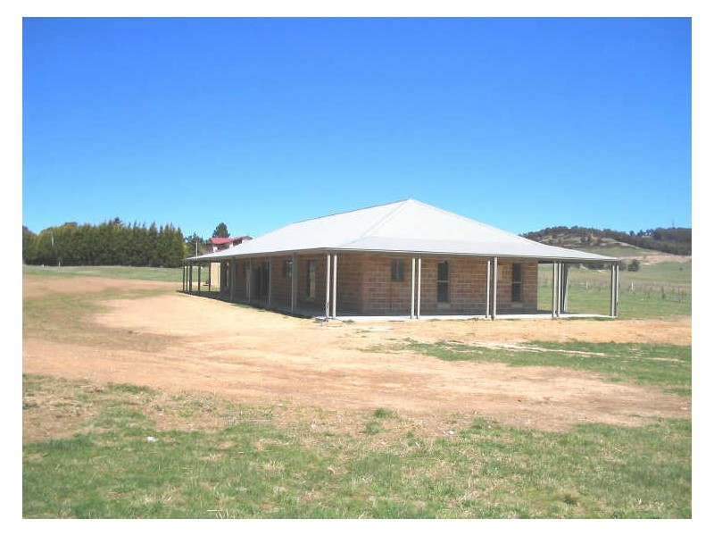 “Montrose” off Castlereagh Highway, Lidsdale NSW 2790