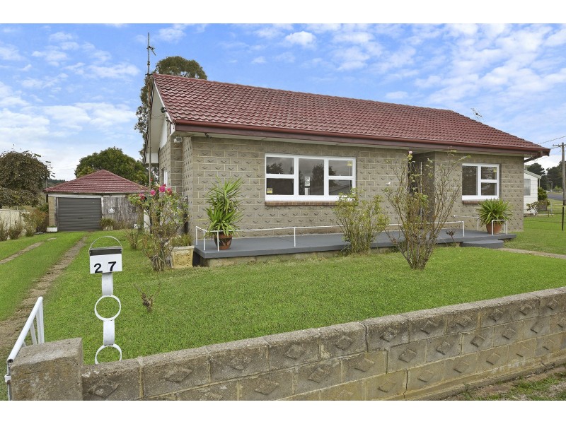 27 Ilford Street, Portland NSW 2847