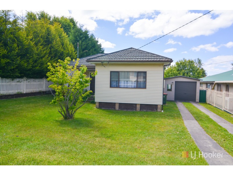 26 Beaufort Street, Lithgow NSW 2790