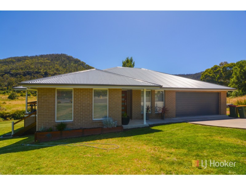 2 Willow Place, Lithgow NSW 2790