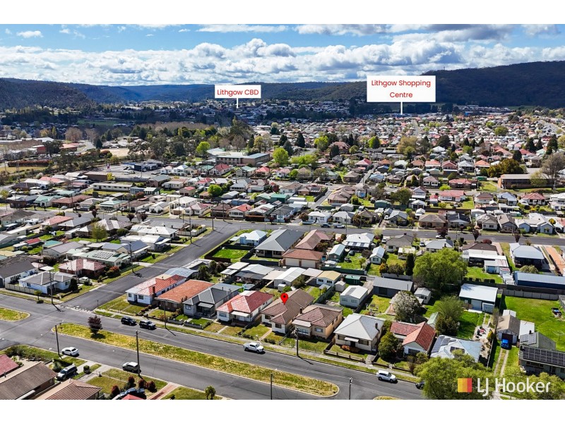 39 Enfield Avenue, Lithgow NSW 2790