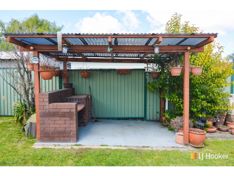 39 Enfield Avenue, Lithgow NSW 2790