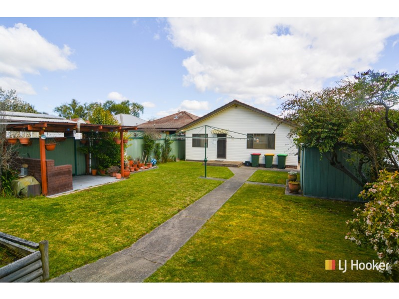39 Enfield Avenue, Lithgow NSW 2790