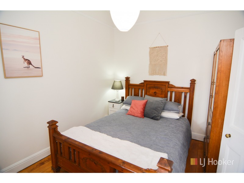 8 Wrights Road, Lithgow NSW 2790