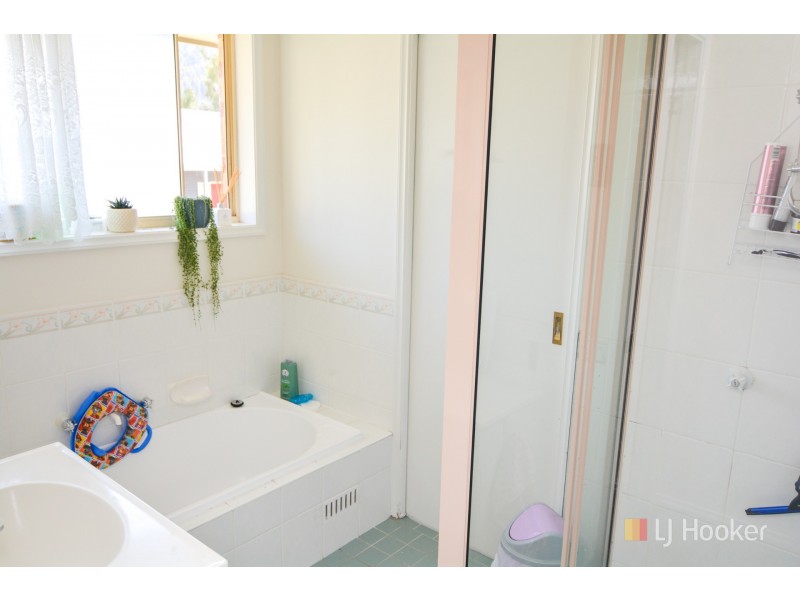 14B Wilton Close, Lithgow NSW 2790