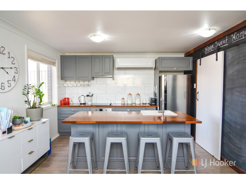 8 Henning Crescent, Wallerawang NSW 2845